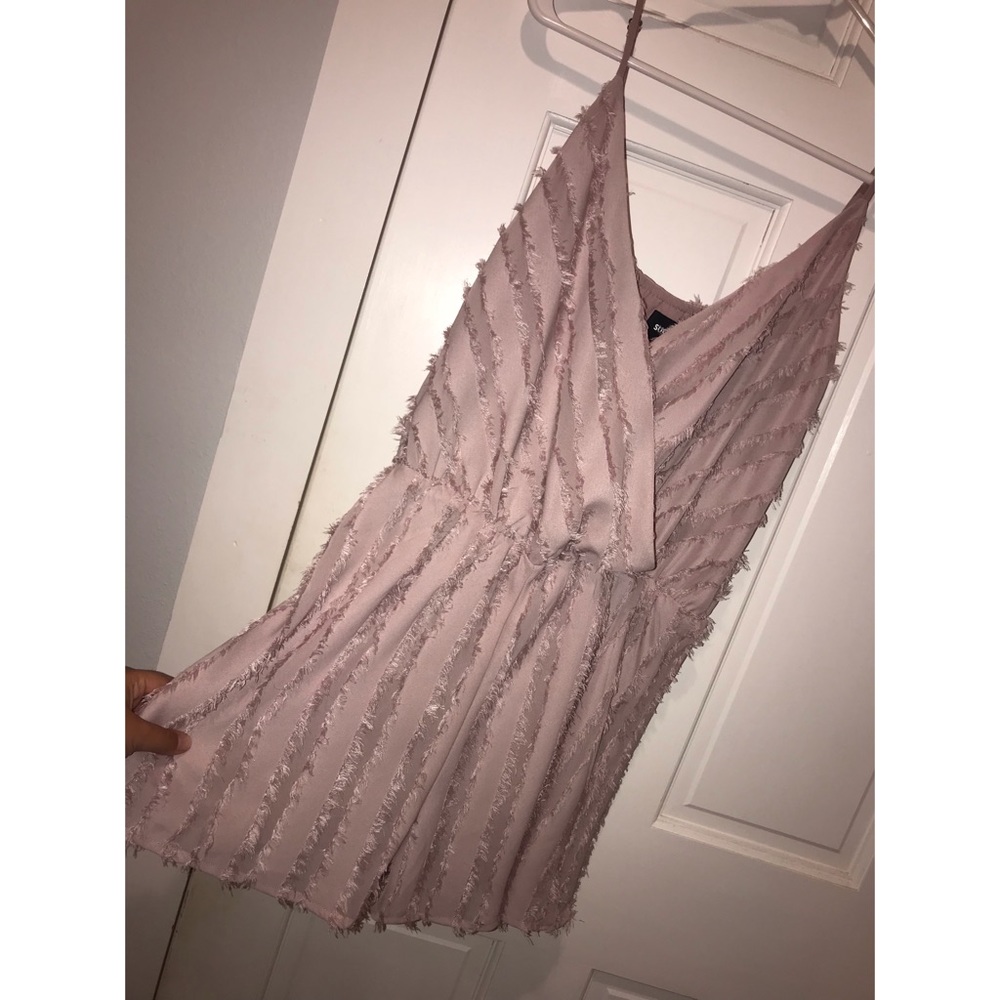 Romper - Picture 1 of 3